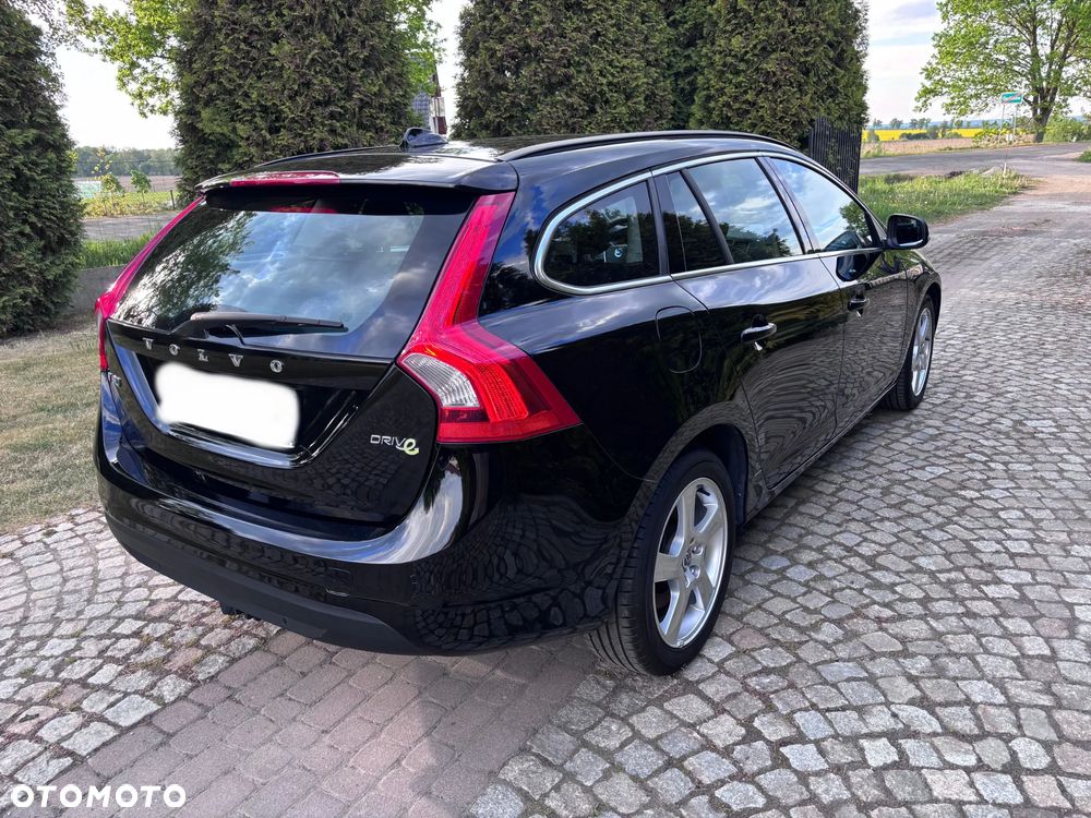 Volvo V60 DRIVe Kinetic - 4