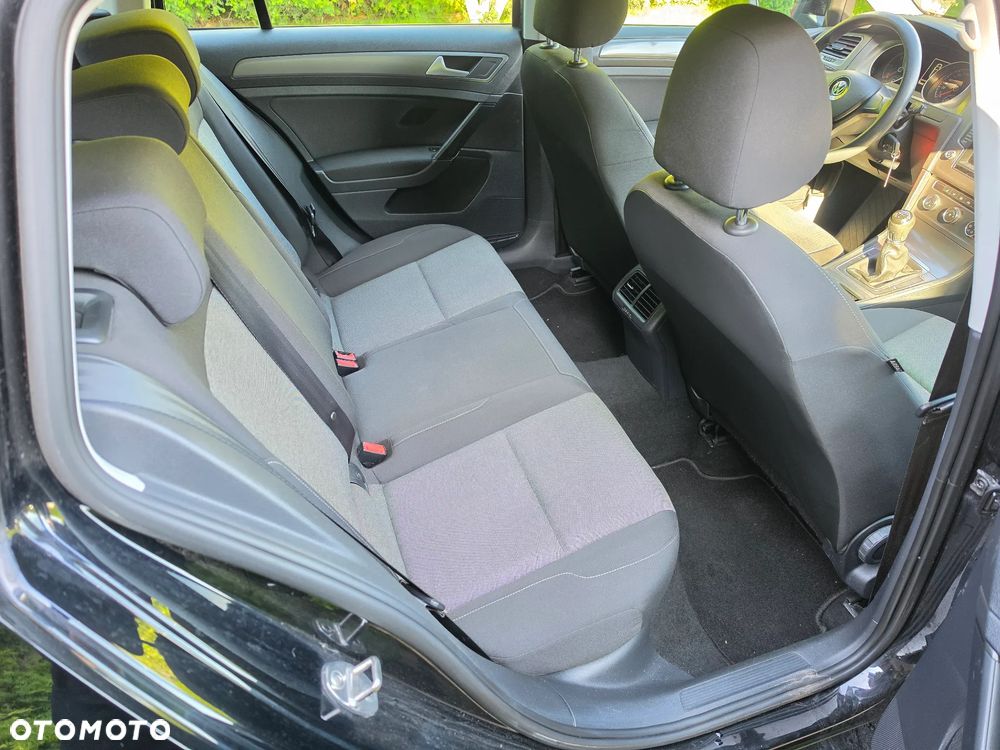 Volkswagen Golf Variant - 14