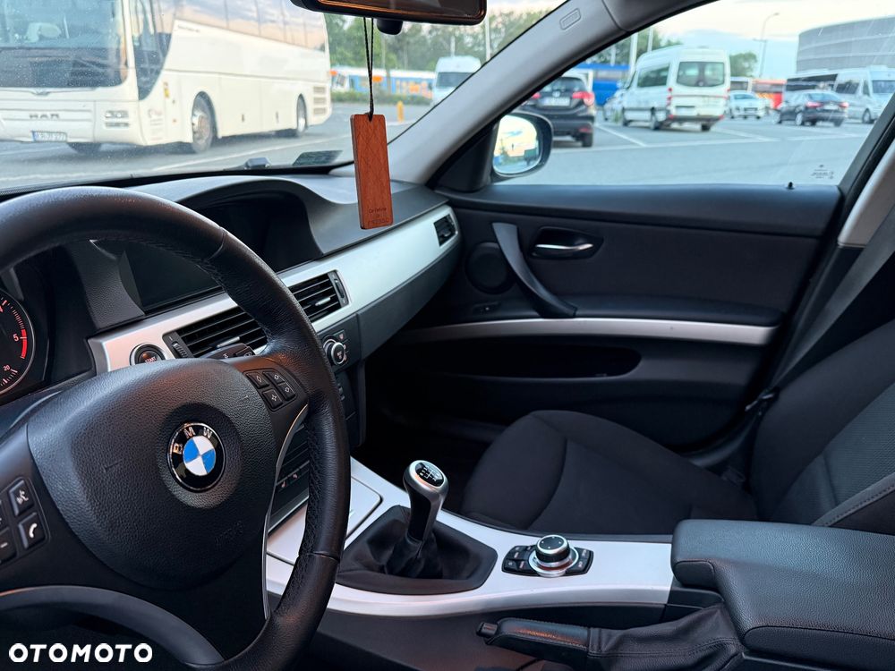 BMW Seria 3 - 14