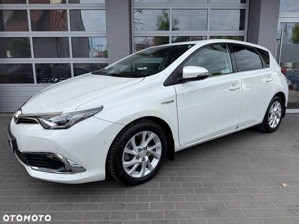 Toyota Auris Hybrid 135 Prestige - 35
