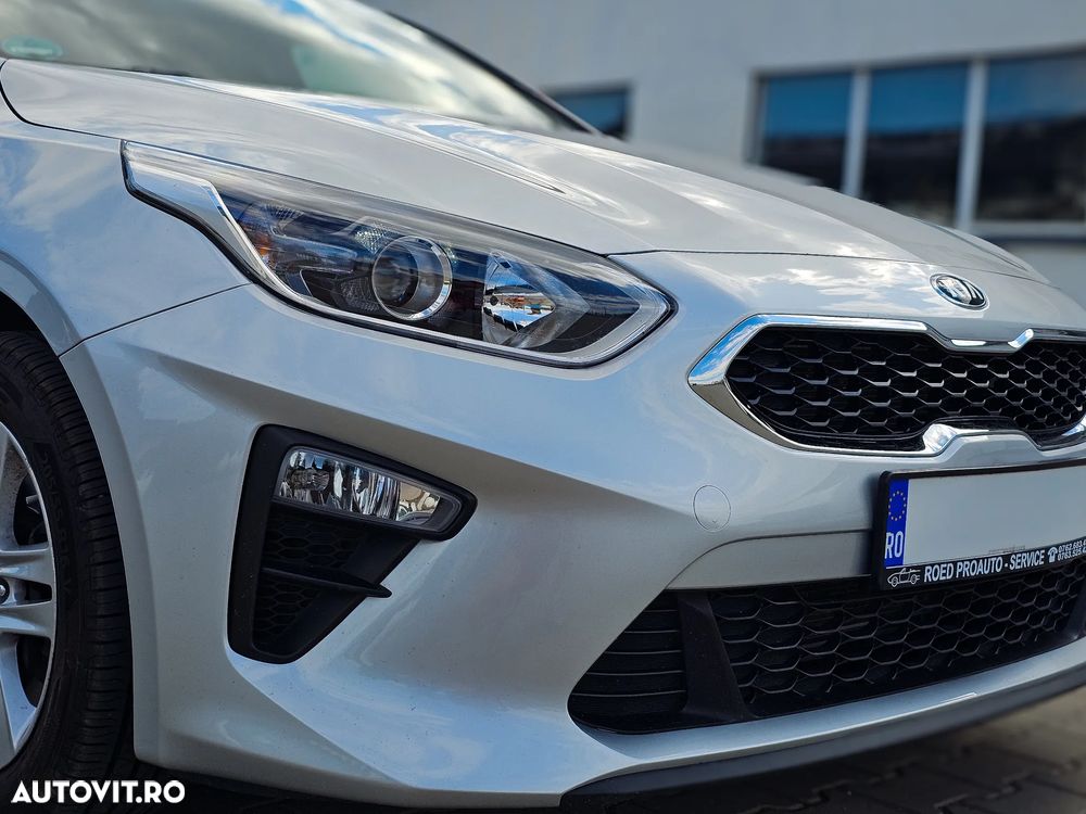 Kia Ceed - 4