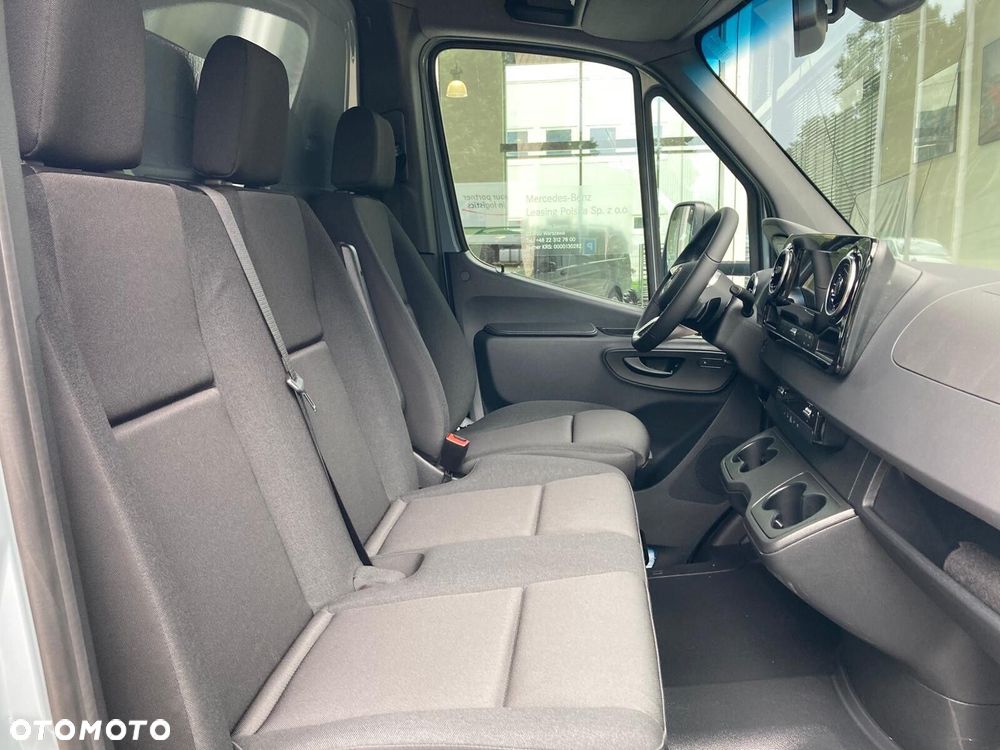 Mercedes-Benz Sprinter 317 CDI OM654 - 17