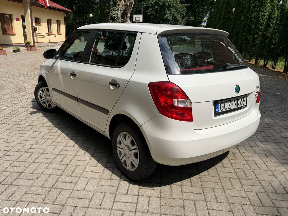 Skoda Fabia 1.6 TDI DPF Classic - 4
