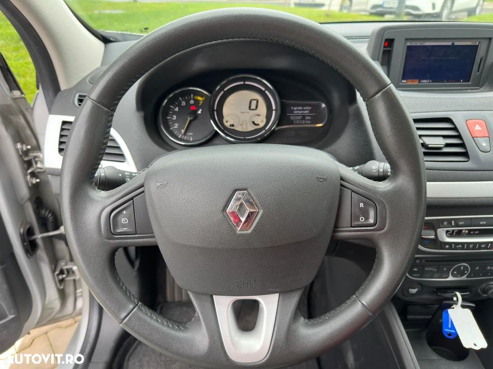 Renault Megane 1.6 16V 110 Dynamique - 8