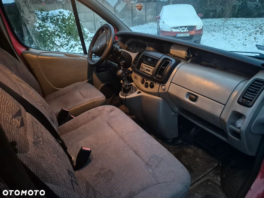 Renault Trafic - 8