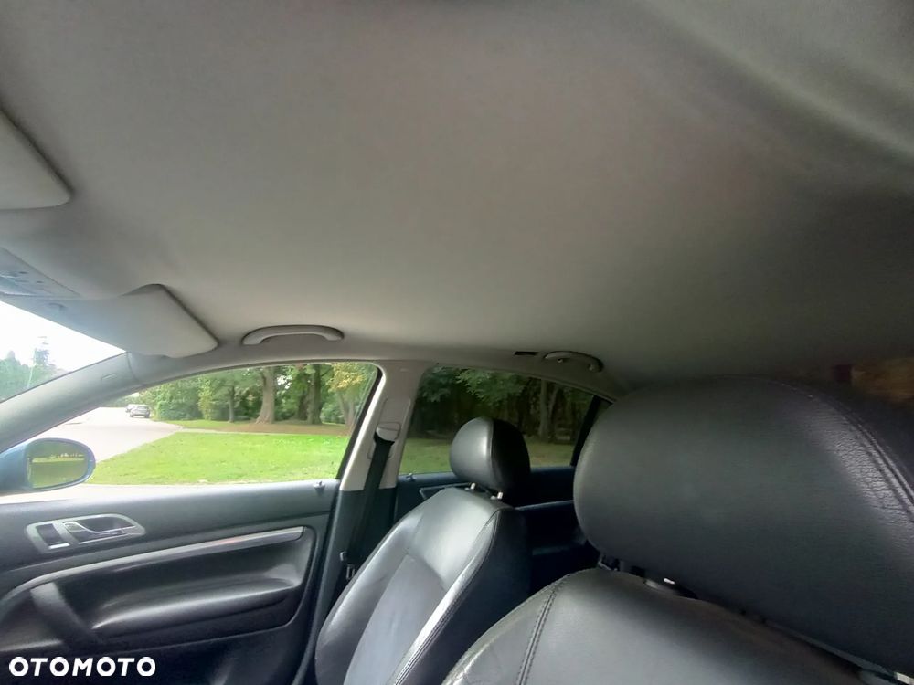 Skoda Superb 1.8T Classic - 17