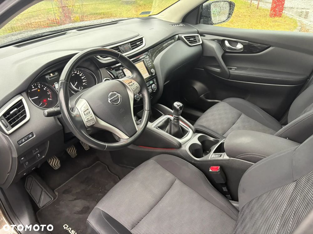 Nissan Qashqai 1.6 DIG-T Tekna - 8
