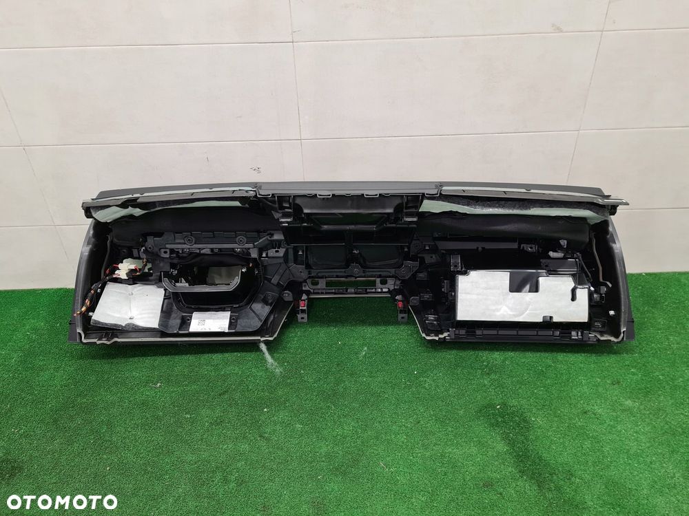 BMW G23 G20 G26 DESKA ROZDZIELCZA KONSOLA NIEREGENEROWANA NIĆ LCI UK - 9