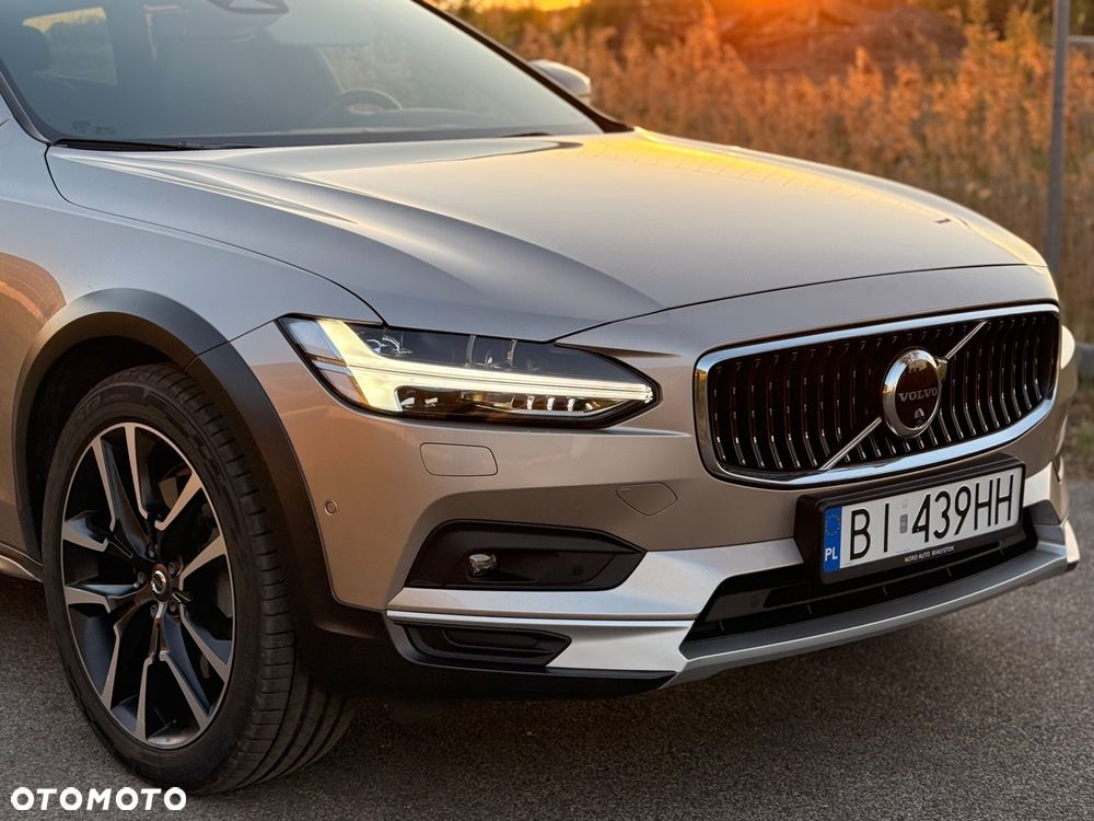 Volvo V90 Cross Country B5 D AWD Pro - 6