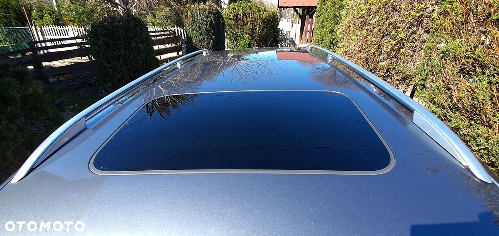 Volkswagen Touran 2.0 TDI Highline DSG - 7