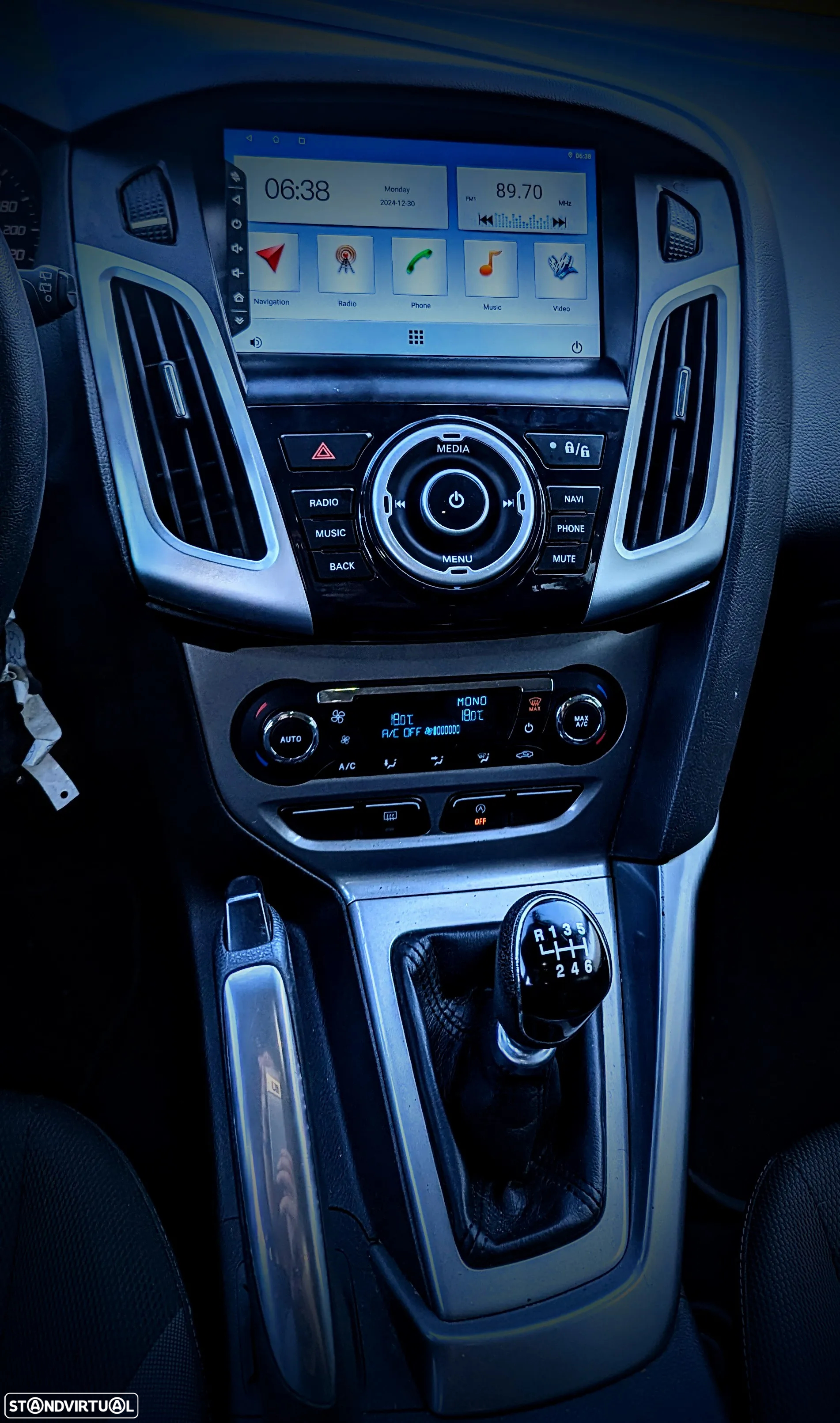 Ford Focus 1.6 TDCi DPF Champions Edition - 6