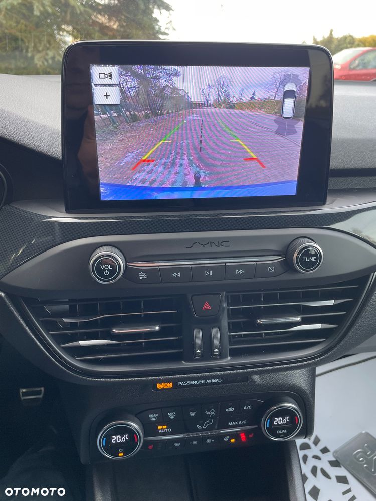 Ford Focus 1.5 EcoBlue Start-Stopp-System ST-LINE X - 9