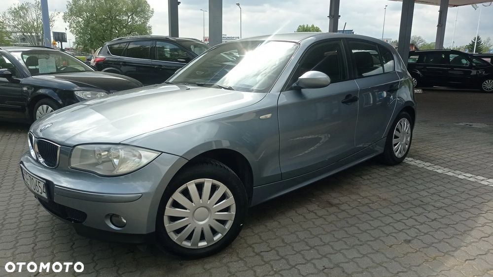 BMW Seria 1 - 24