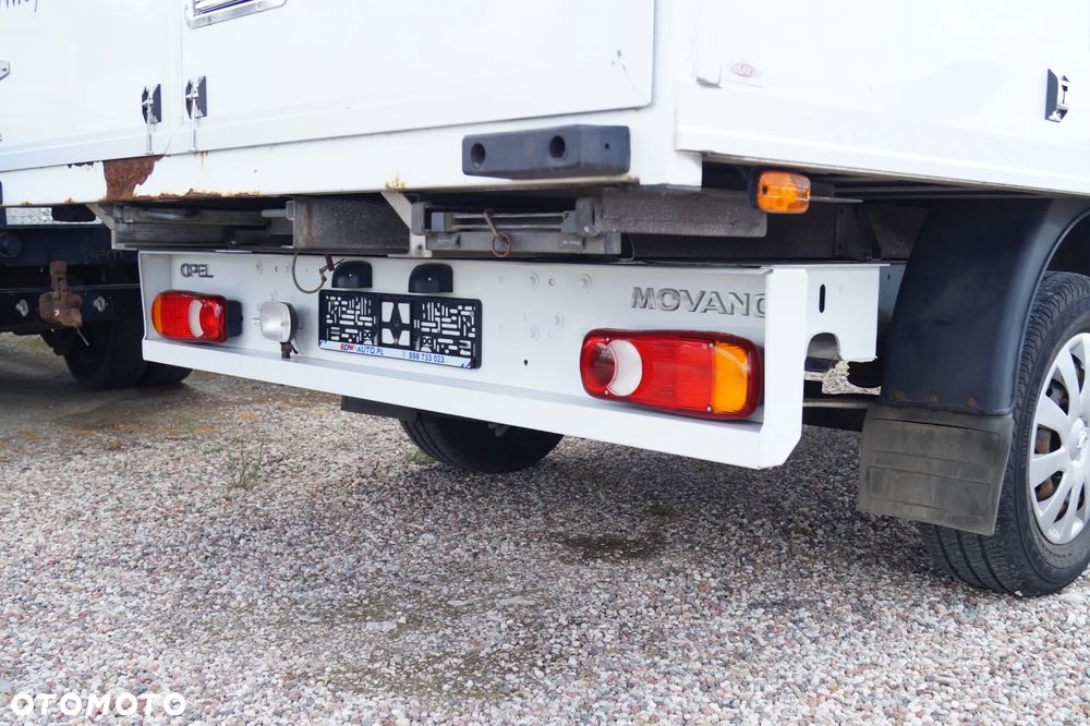 Opel Movano - 12