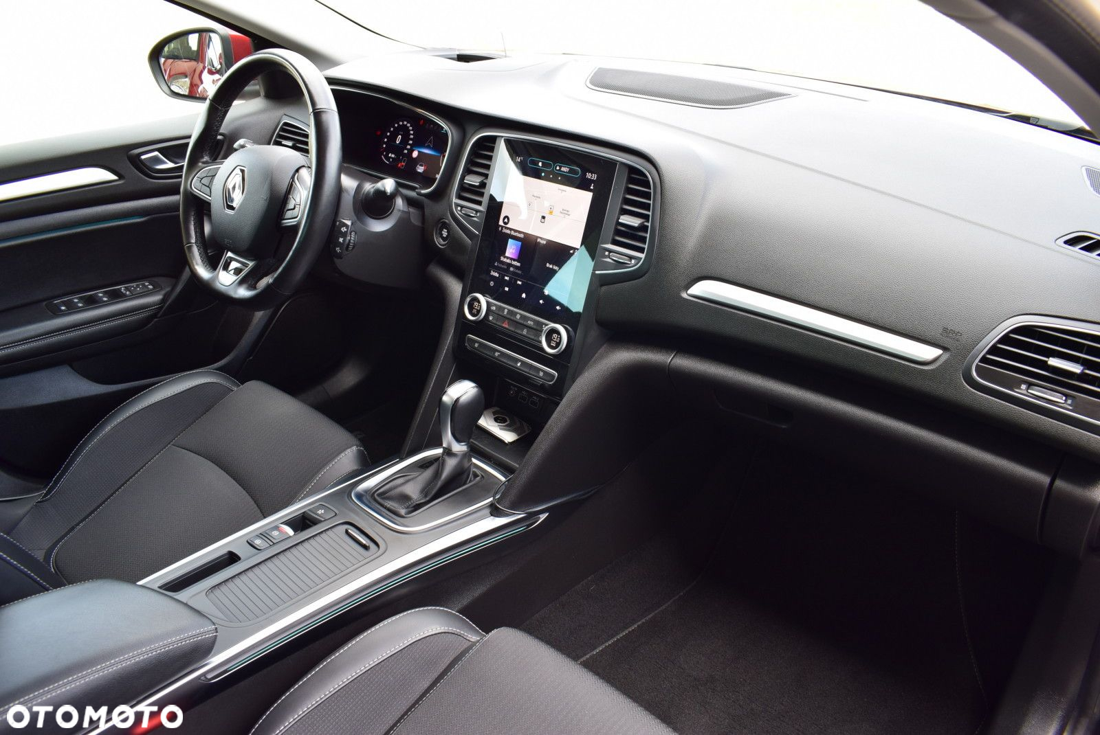 Renault Megane 1.3 TCe Intens EDC - 24