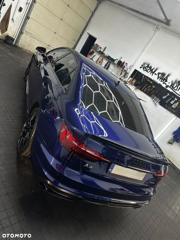 Audi A4 Limousine - 19