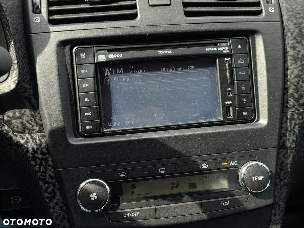 Toyota Avensis - 12