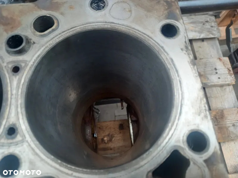 Blok silnika F4DFE4133*B014 New Holland T6.155 - 8