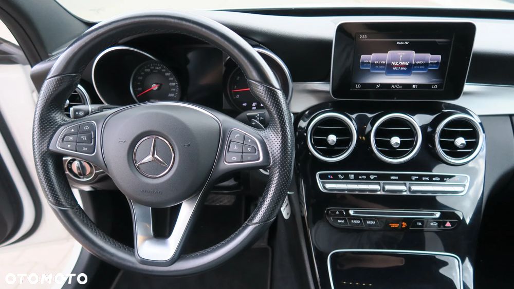 Mercedes-Benz Klasa C 200 7G-TRONIC Avantgarde - 22