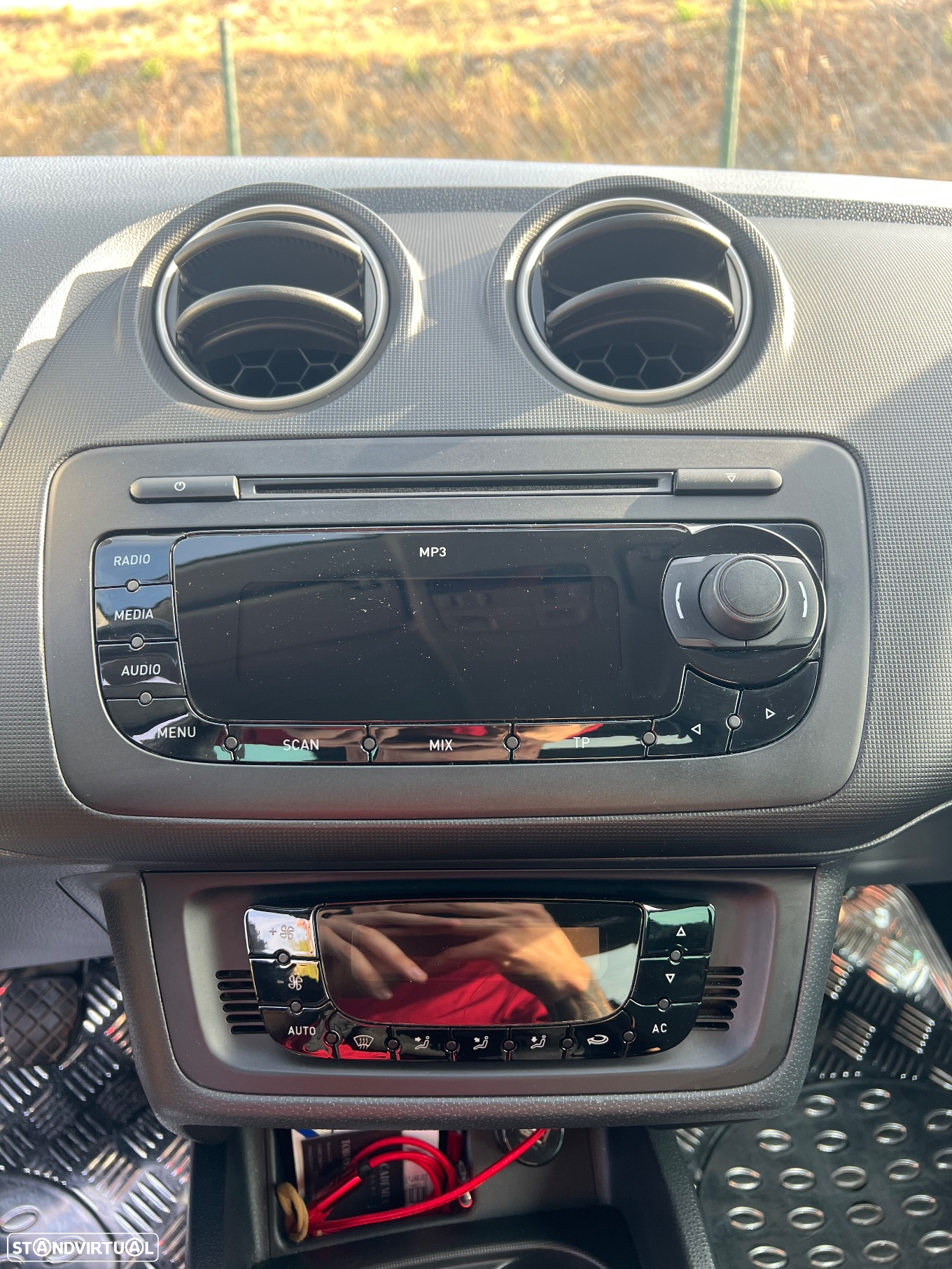 SEAT Ibiza 1.6 TDI Style DPF - 14