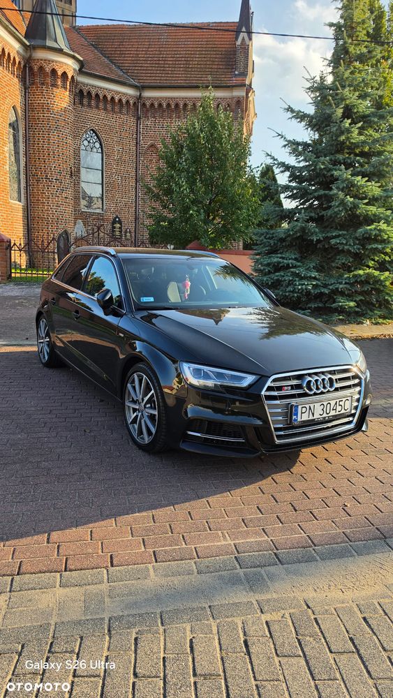Audi A3 Sportback - 1