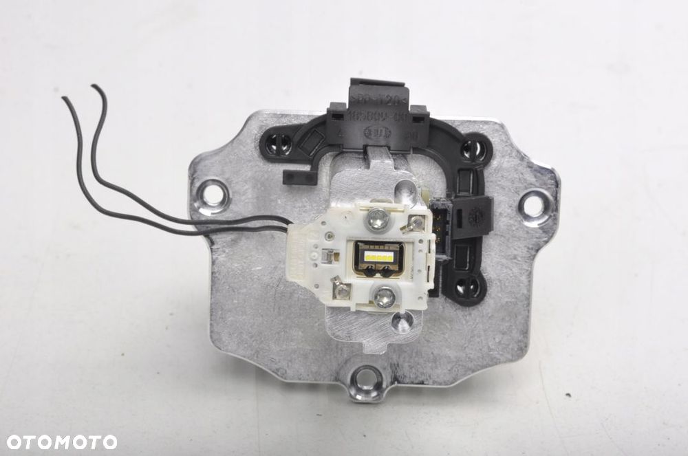 MERCEDES W207 LIFT PRZETWORNICA MODUŁ LED JEŻ - 4