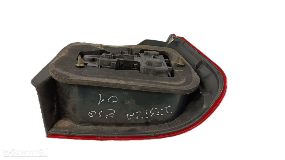 Farolim Ilharga Esq Seat Ibiza Ii (6K1) - 3