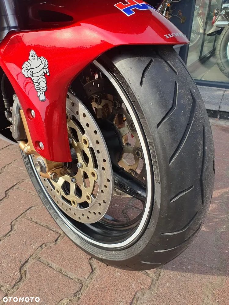 Honda CBR - 22