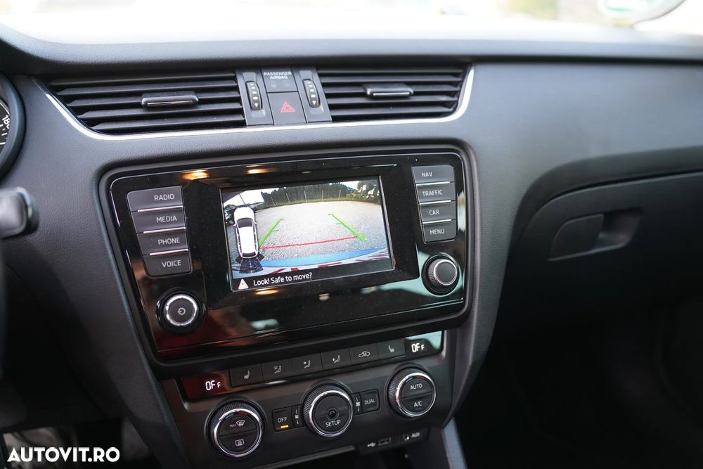 Skoda Octavia 2.0 TDI DSG Drive - 13