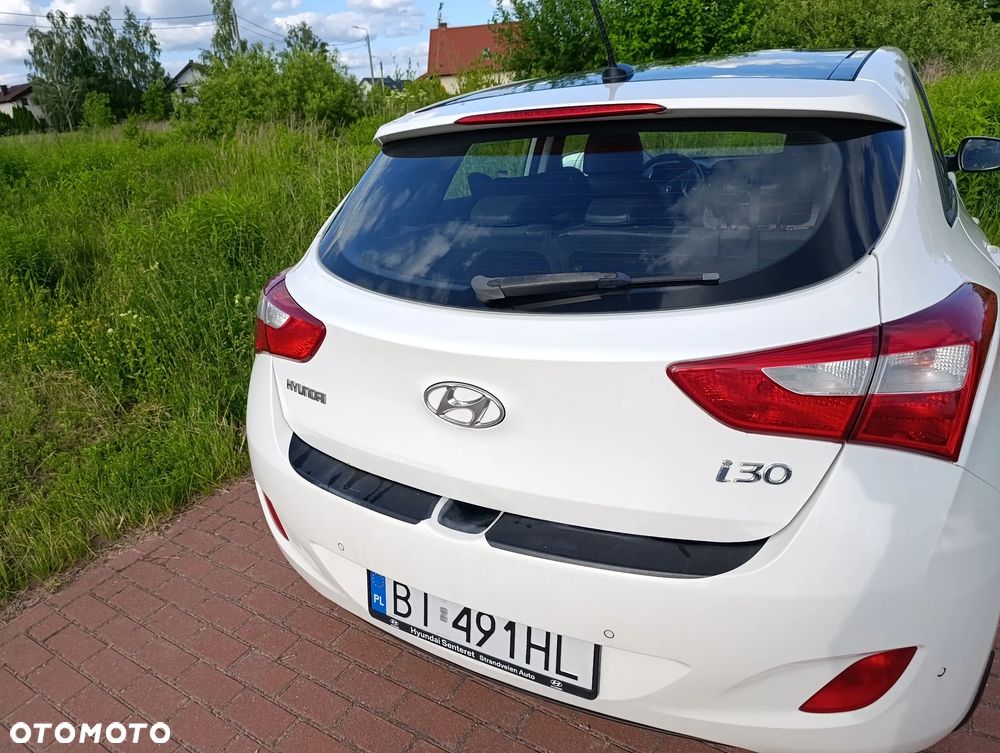 Hyundai i30 1.6 CRDi Premium - 10
