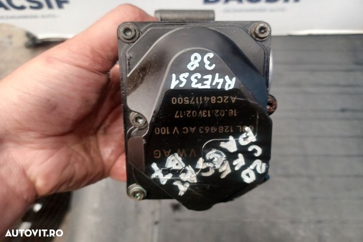 Clapeta acceleratie 03L128063AC 03L128063AC Volkswagen VW Passat B7 [ - 4