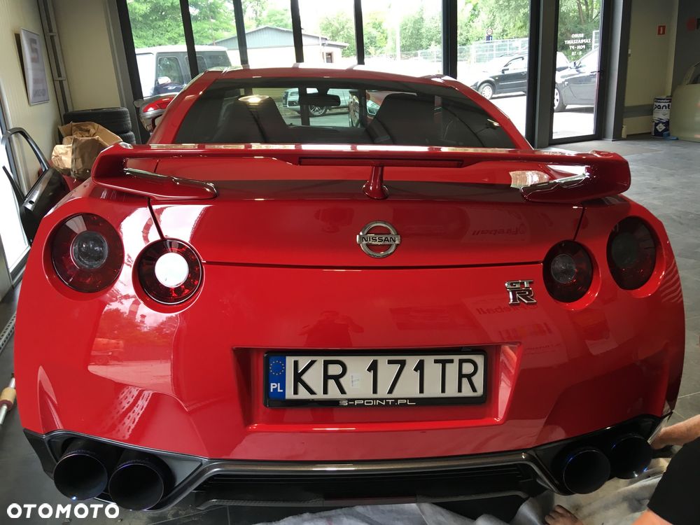 Nissan GT-R Black Edition - 7