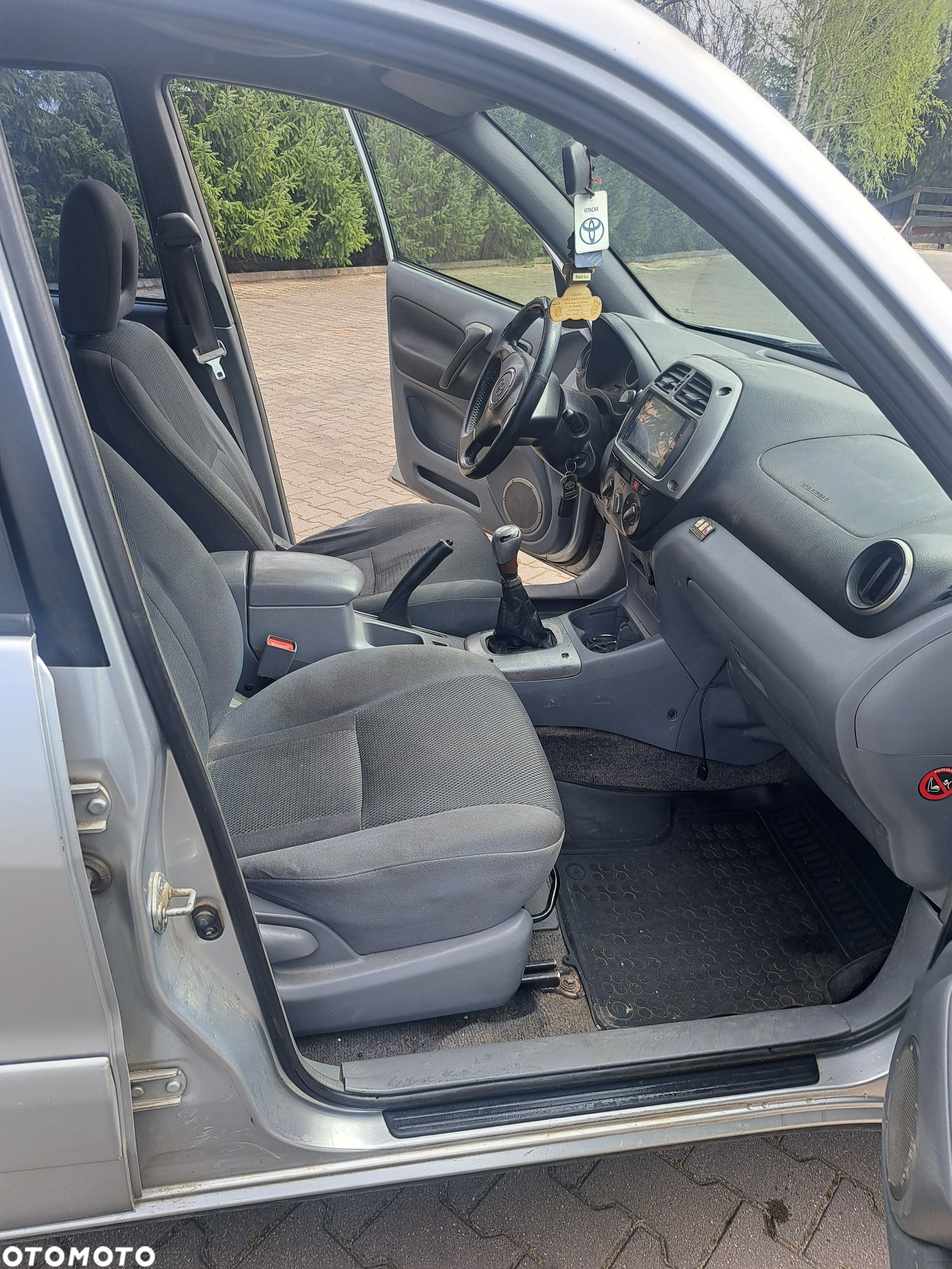 Toyota RAV4 2.0 D-4D 4x4 - 15