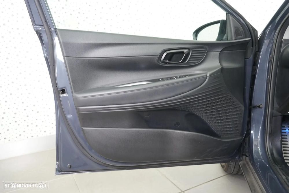 Hyundai Bayon 1.0 T-GDI Premium - 21