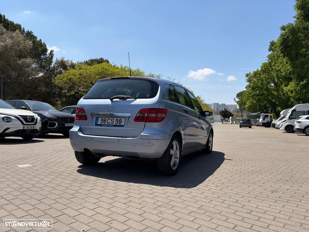 Mercedes-Benz B 180 CDI - 7