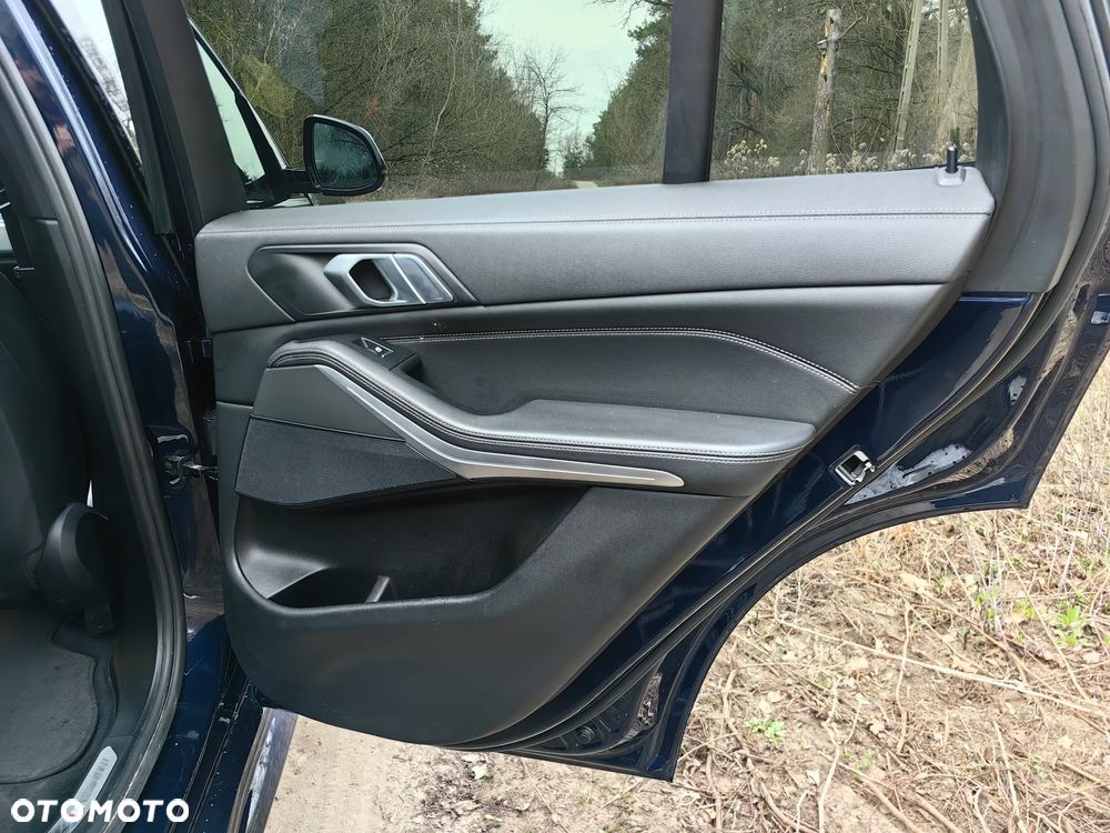 BMW X5 xDrive25d - 24