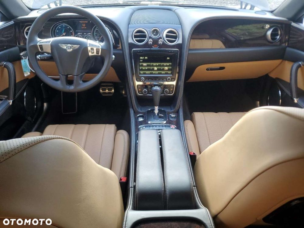 Bentley Flying Spur - 9