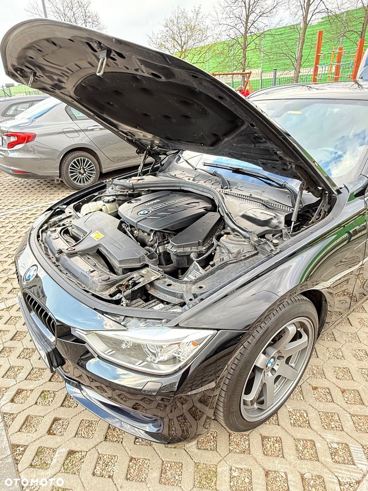BMW Seria 3 320d - 8