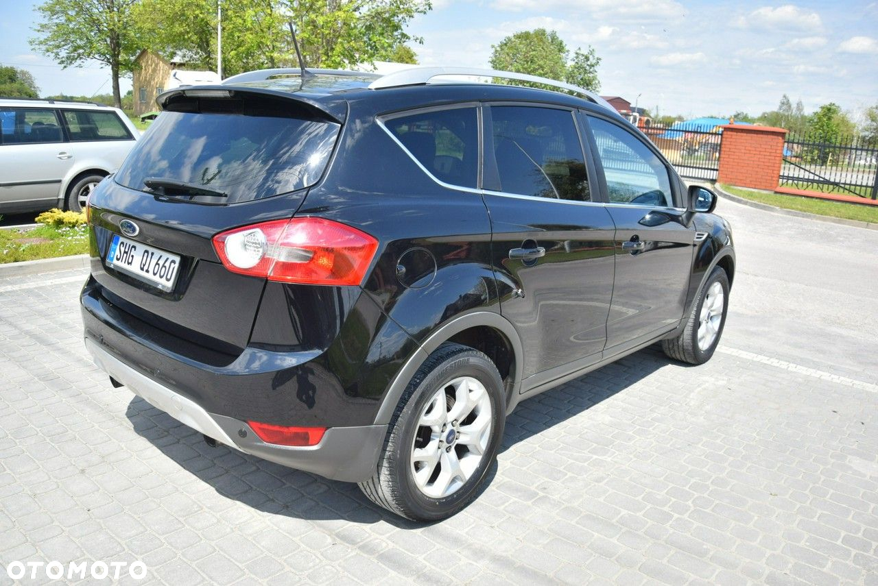 Ford Kuga 2.0 TDCi 2x4 Titanium - 15