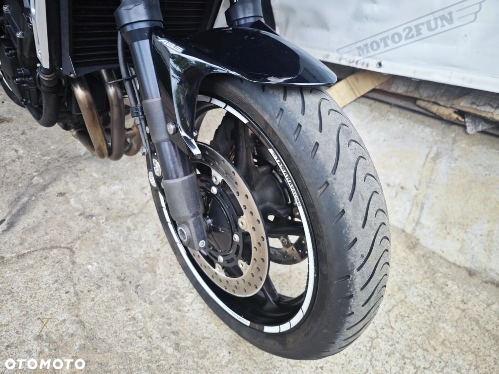 Yamaha FZ6 - 9