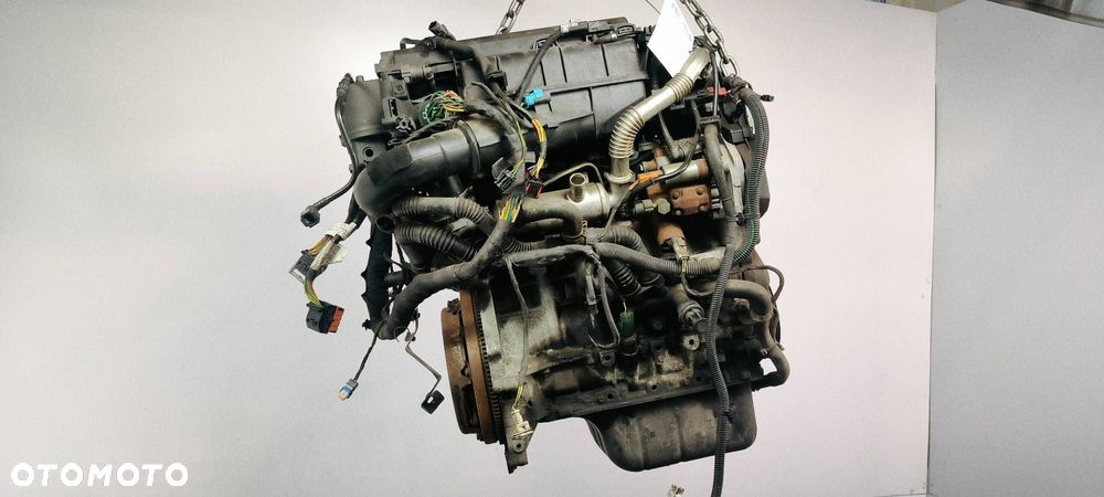 SILNIK KOMPLETNY PEUGEOT 1007 10F067 1.4 HDI - 10