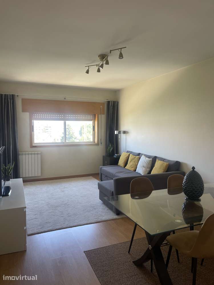 Apartamento Paços de Ferreira T2 com garagem - Grande imagem: 2/15
