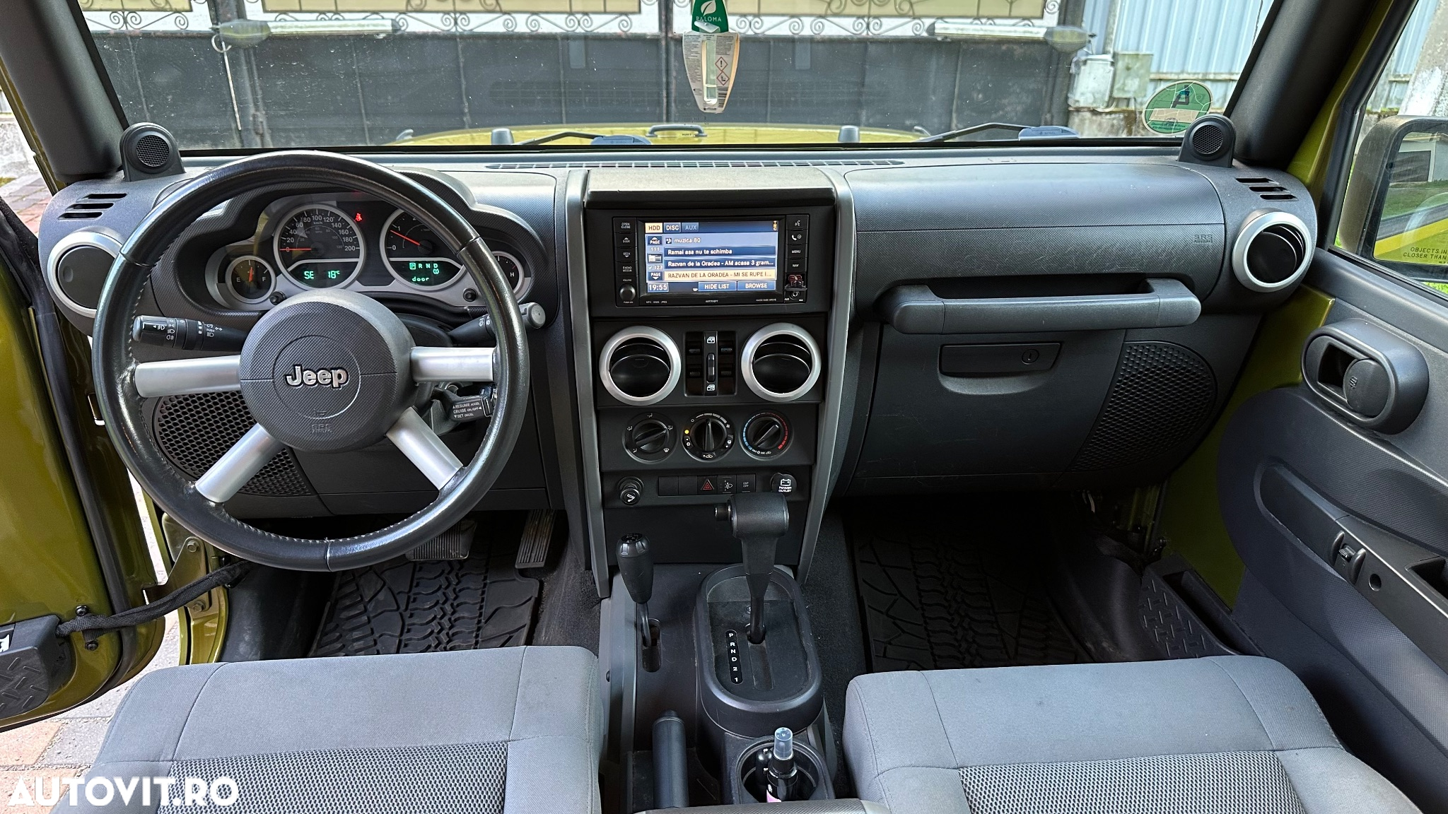 Jeep Wrangler Unlimited 2.8 CRD DPF Automatik Sahara - 11