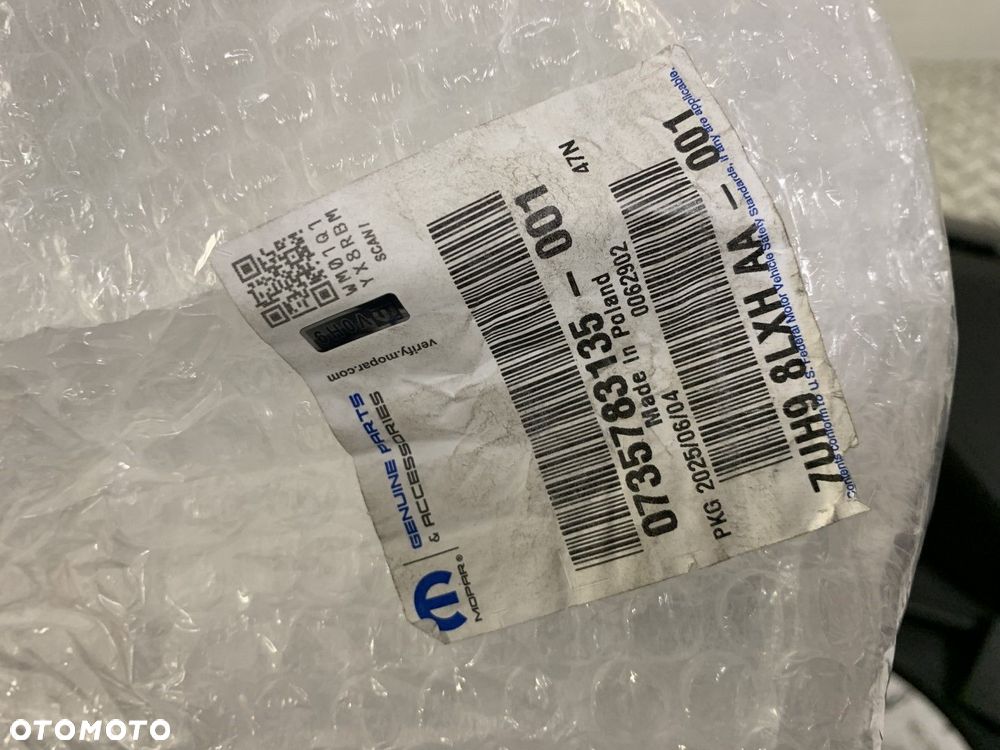 NOWY ORYGINALNY ZDERZAK TYLNY TYŁ JEEP AVENGER 22-26  4XPDC 735770974 - 9