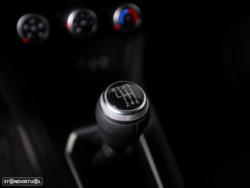 Renault Clio 1.5 Blue dCi Intens - 20