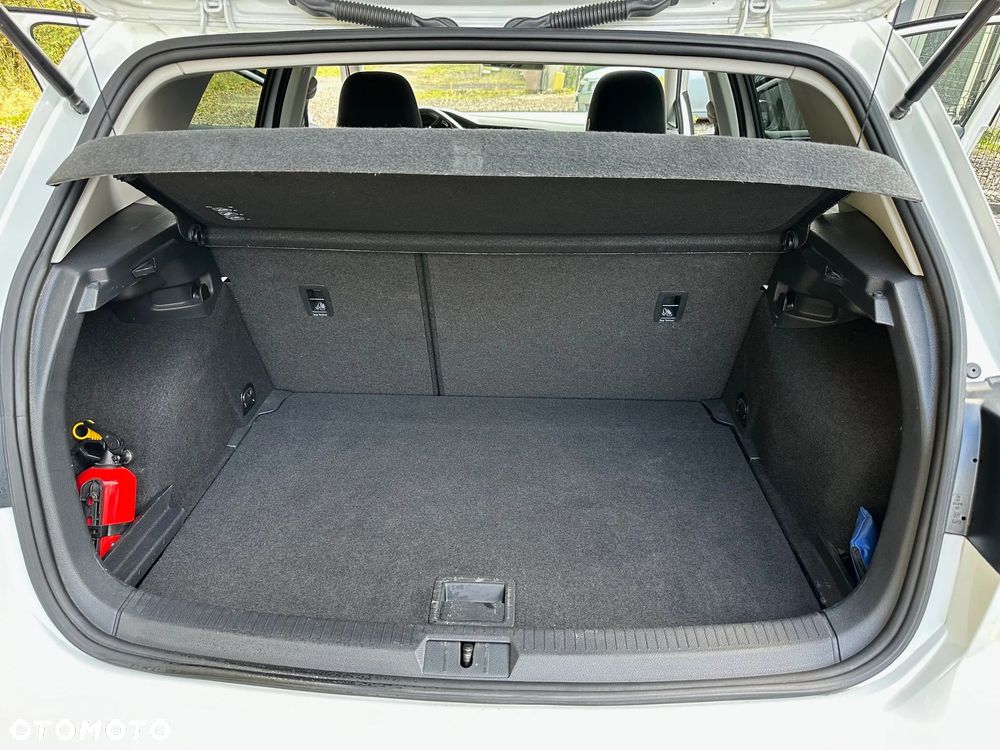 Volkswagen Golf - 13