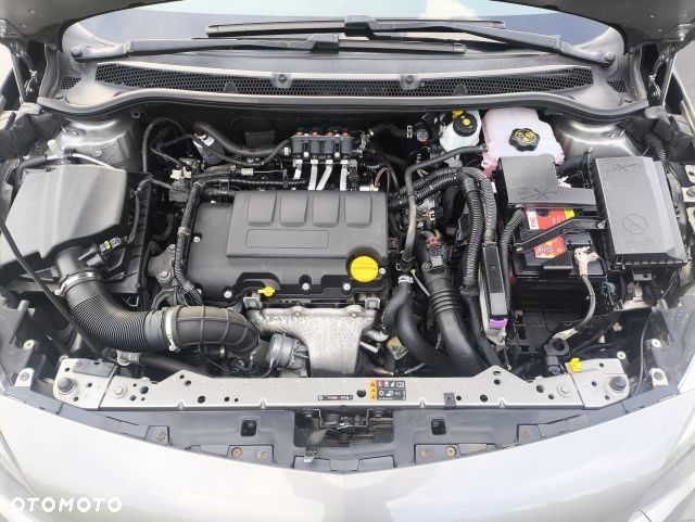 Opel Astra 1.4 T Executive - 14