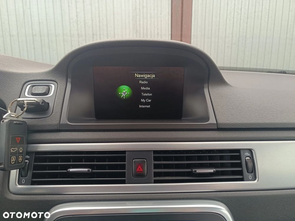 Volvo V70 D4 Summum - 25