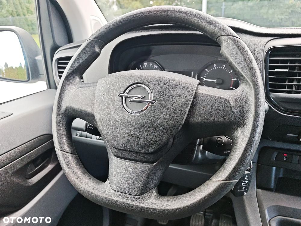 Opel VIVARO - 23