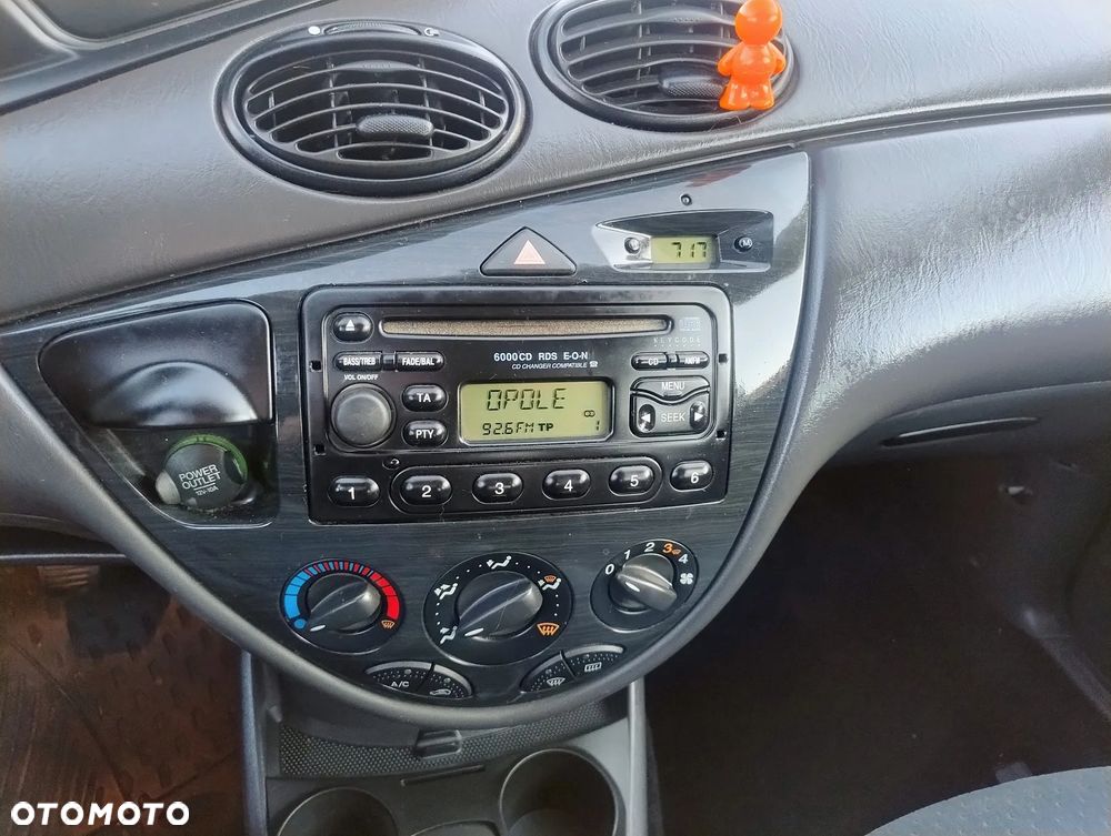 Ford Focus - 21